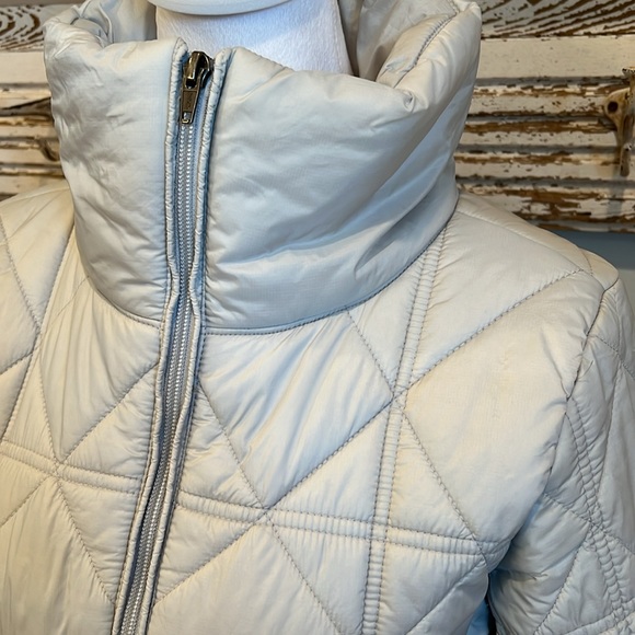 Patagonia Women's Low Sky Parka Gray Jacket Size Medium - Picture 3 of 12